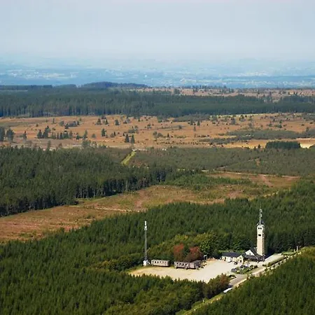 Prázdninový dům Waimes Forest-edge Escape *